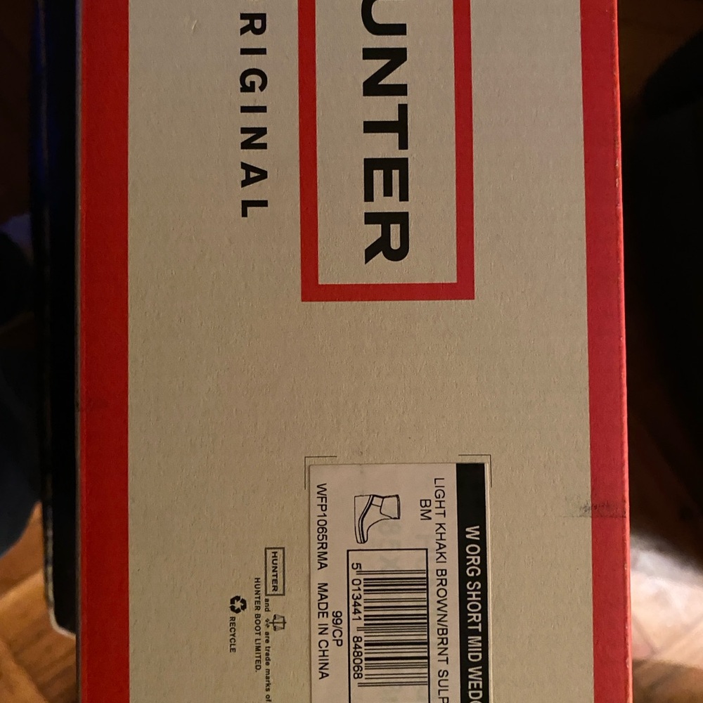 Hunter Women's Light Khaki Brown Winter Boots